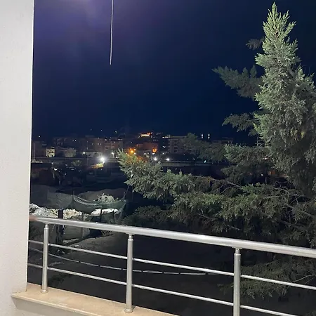 Rigi's Apartment *